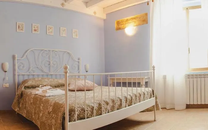 Fiori Di Campo Pet Friendly Bed & Breakfast 3*